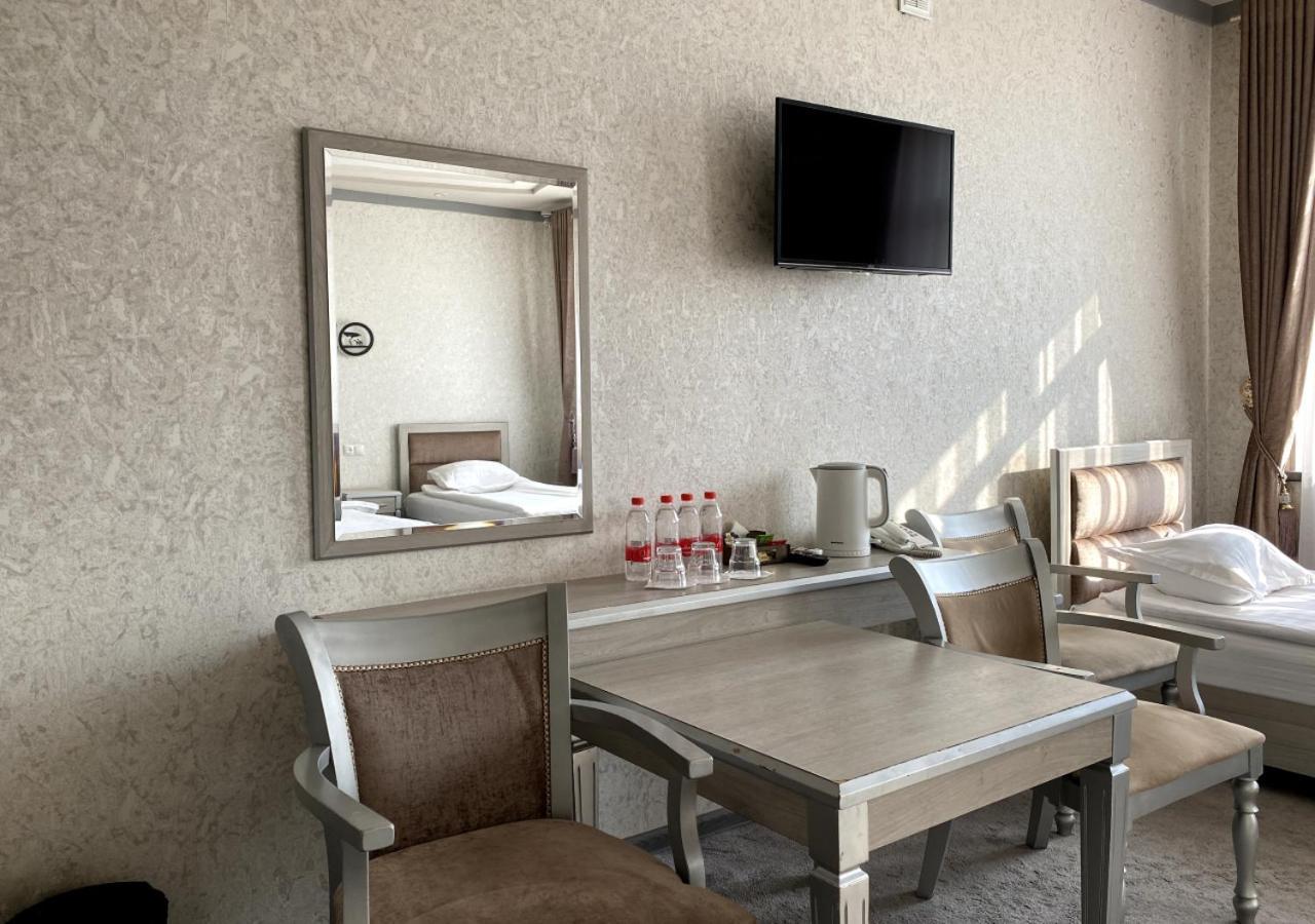 DIYOR Hotel Margilan Marghilon Dış mekan fotoğraf