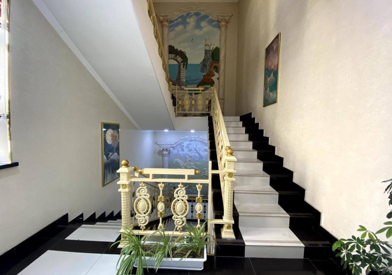 DIYOR Hotel Margilan Marghilon Dış mekan fotoğraf
